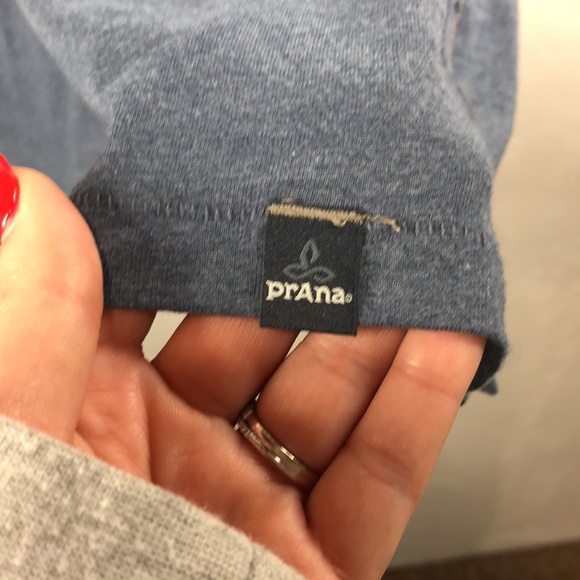 Prana blue organic cotton polo size large - Picture 4 of 10